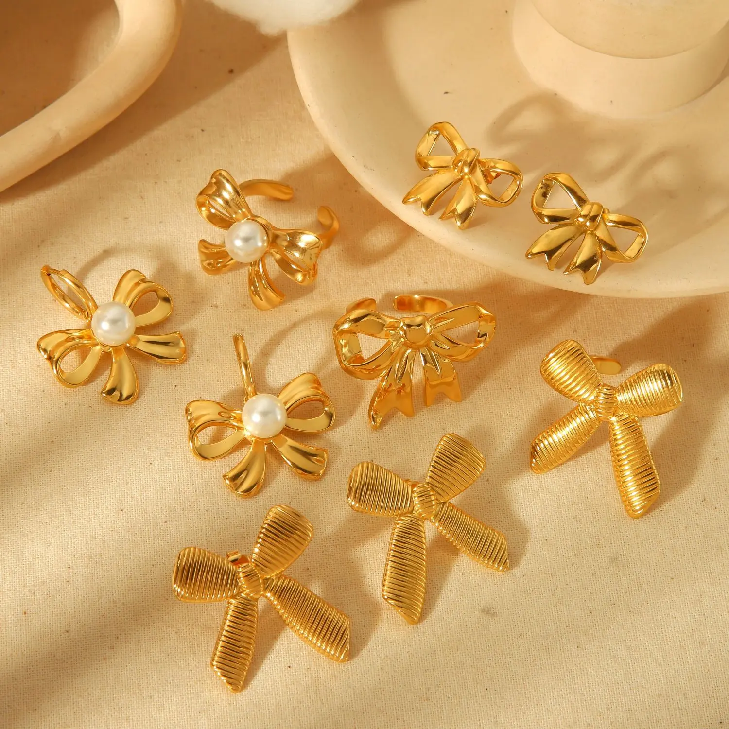 1 Pair Trendy Sweet Style Bow Knot Shape Stainless Steel 18K Gold Plated Women's Stud Earrings h5 